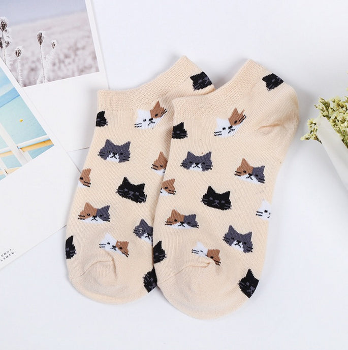 Women short socks lolliesocks kitten socks beige